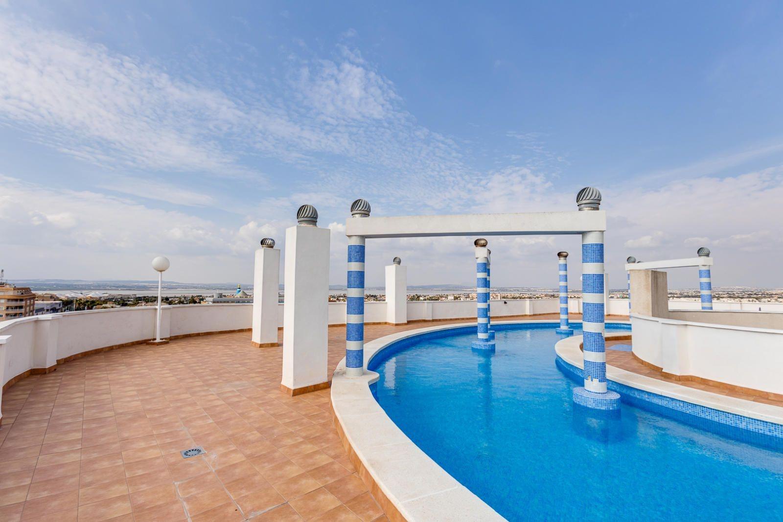 Pool area in apartment for sale in Torrevieja