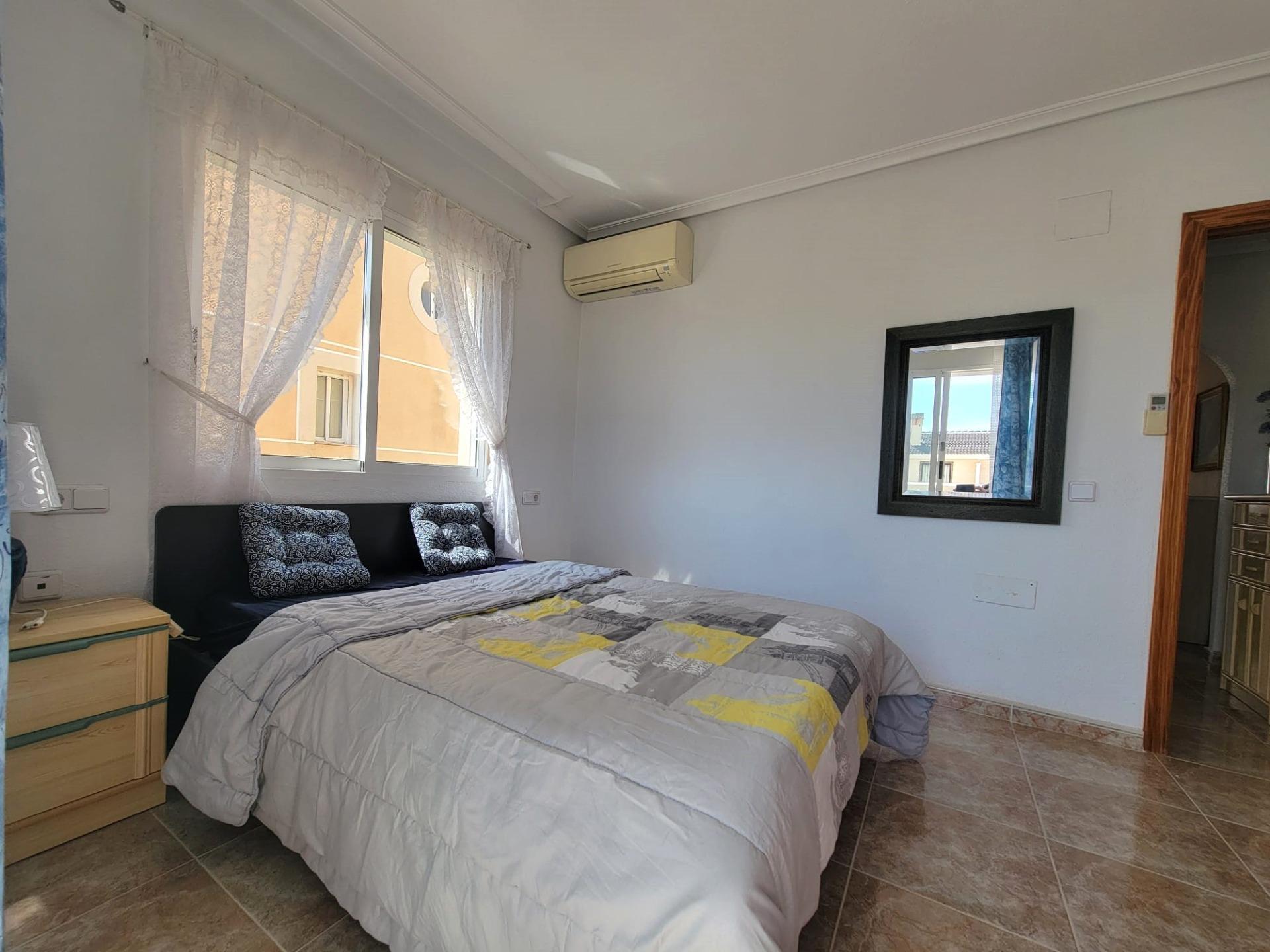 Exterior view in terraced for sale in Pilar de La Horadada