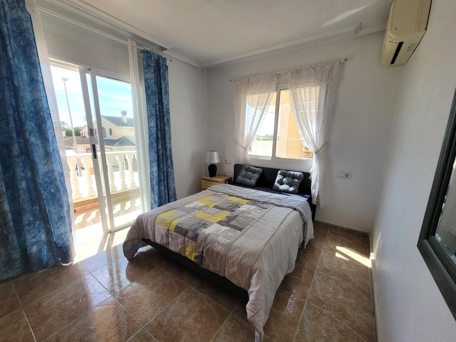 Master bedroom in terraced for sale in Pilar de La Horadada