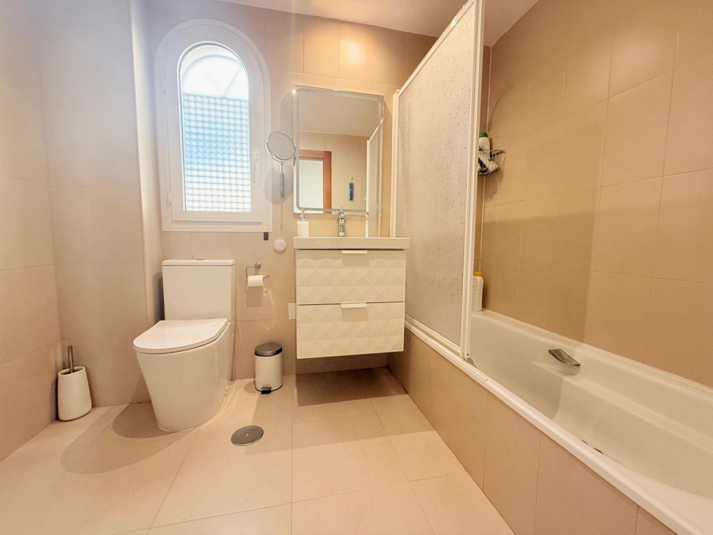 Kitchen in duplex for sale in Hacienda Riquelme Golf Resort