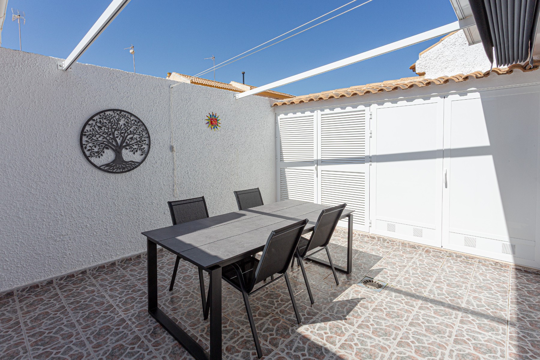 Exterior view in villa for sale in Pilar de La Horadada