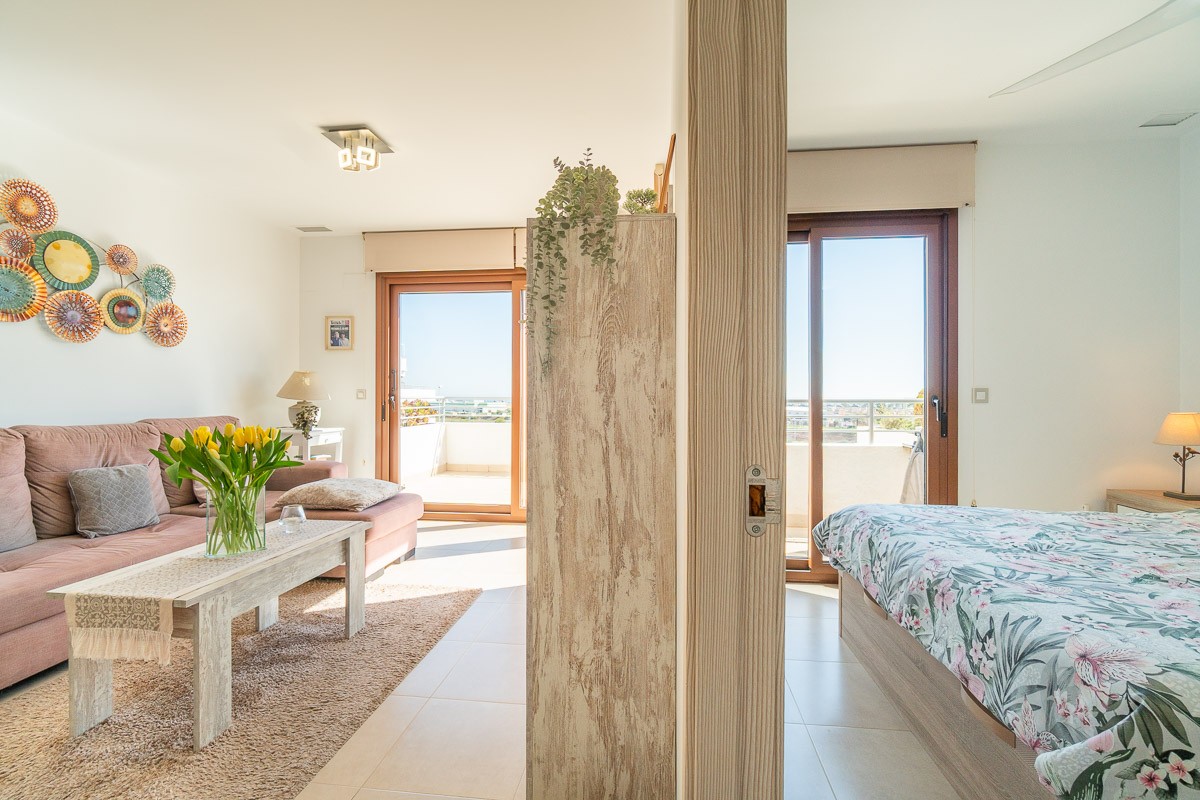 Bathroom in apartment for sale in Orihuela Costa