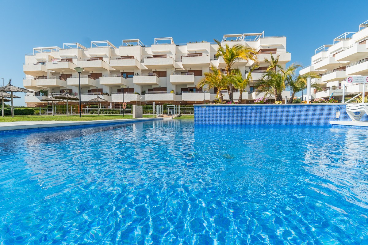 Bedroom in apartment for sale in Orihuela Costa