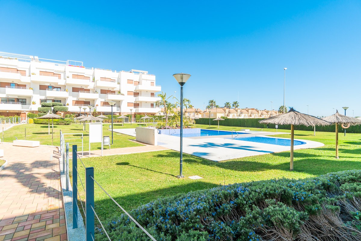 Kitchen in apartment for sale in Orihuela Costa