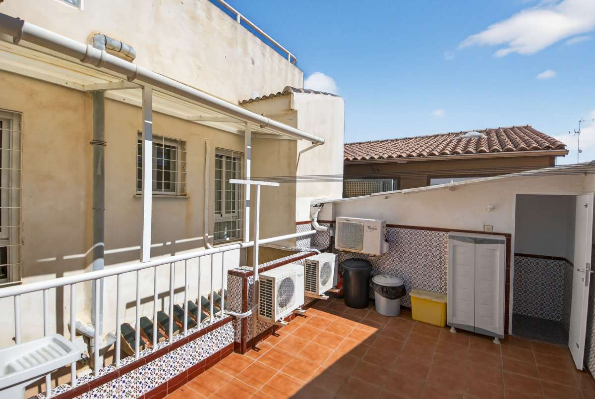 Dining area in villa for sale in Lo Pagan