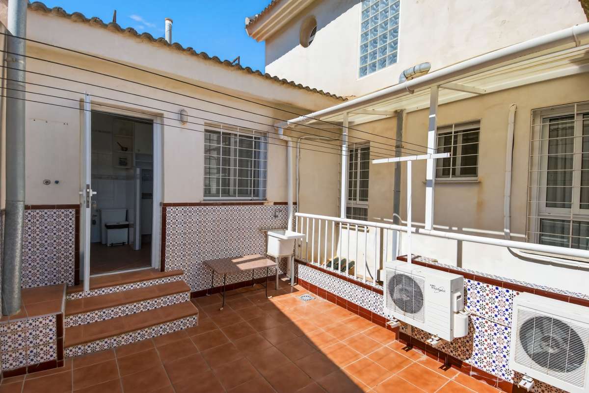 Bedroom in villa for sale in Lo Pagan