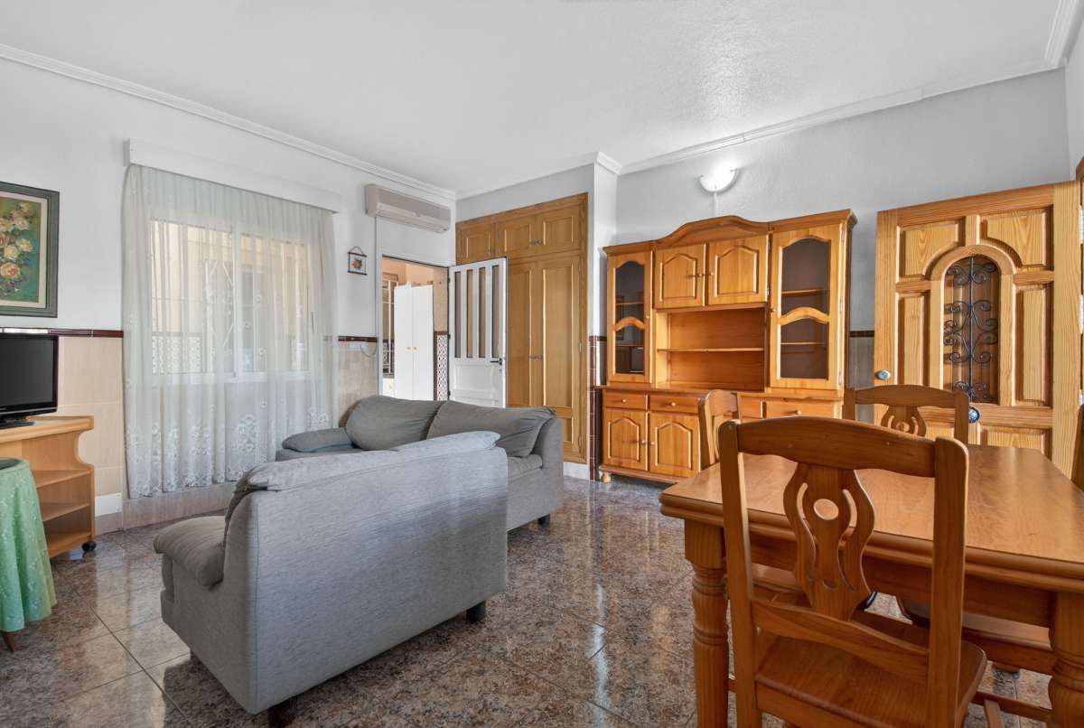 Master bedroom in villa for sale in Lo Pagan