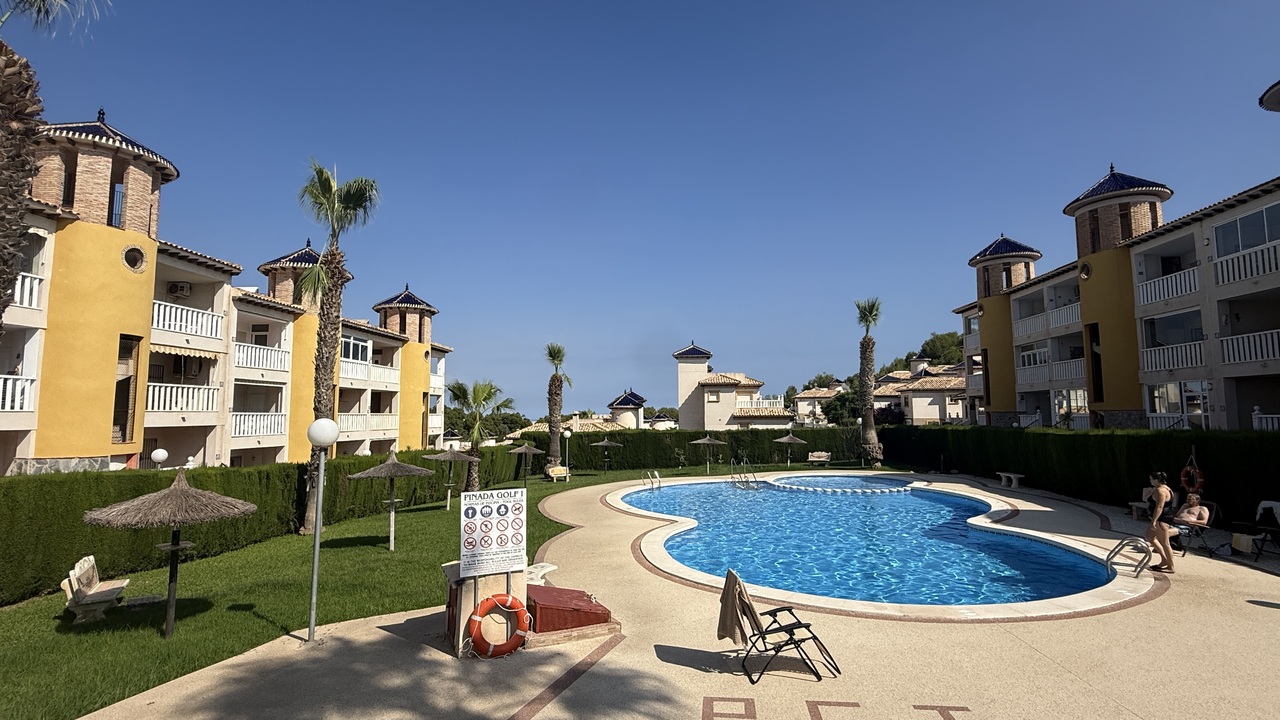 South facing ground floor apartment with two bedrooms in Villamartin (Orihuela Costa) Alicante