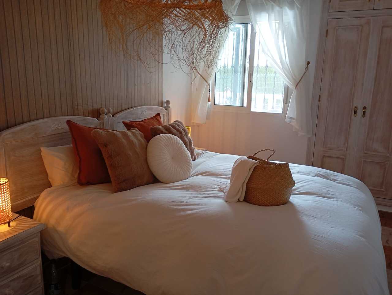 Bedroom in apartment for sale in Villamartin