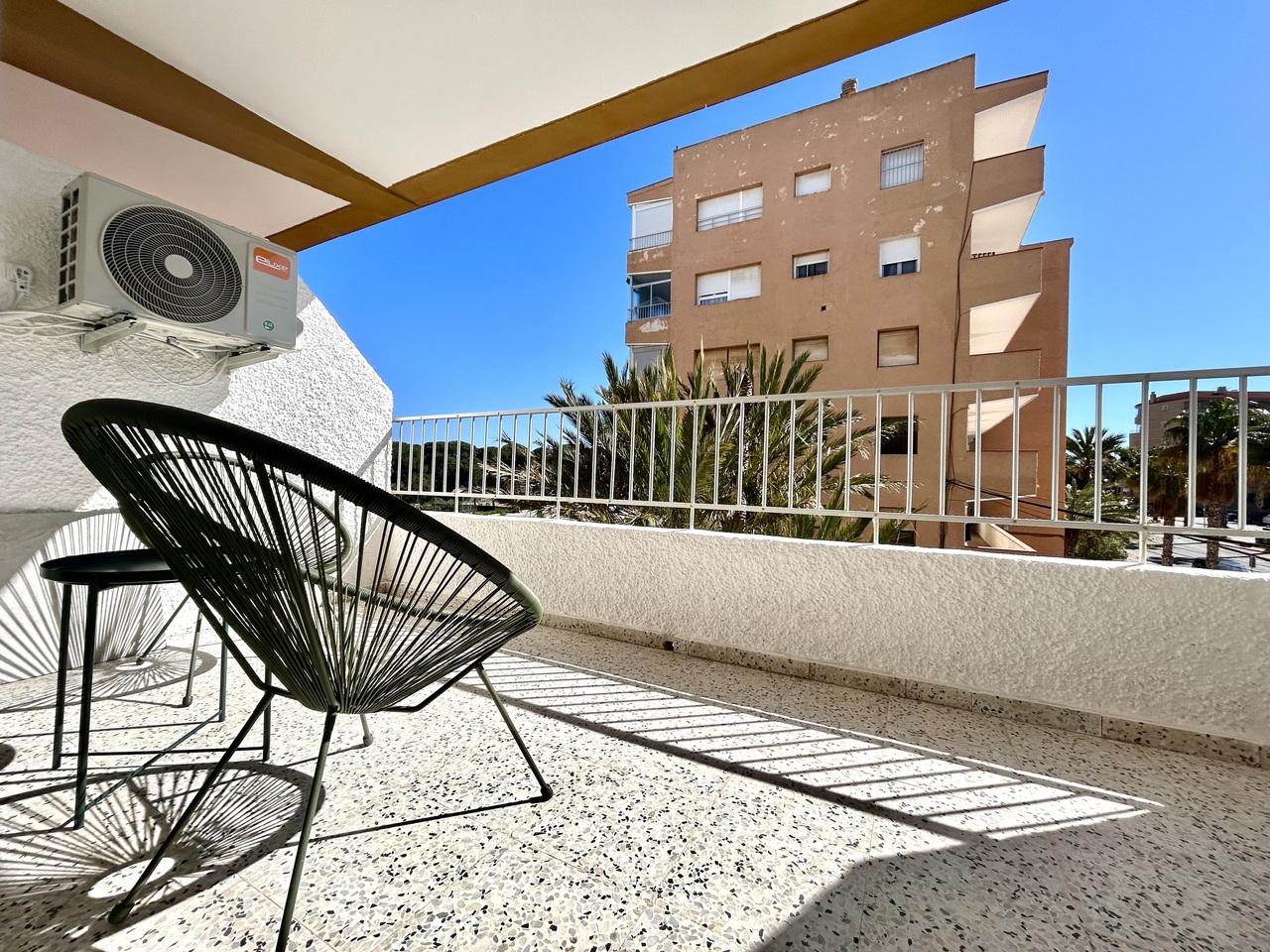 Terrace in apartment for sale in Guardamar del Segura