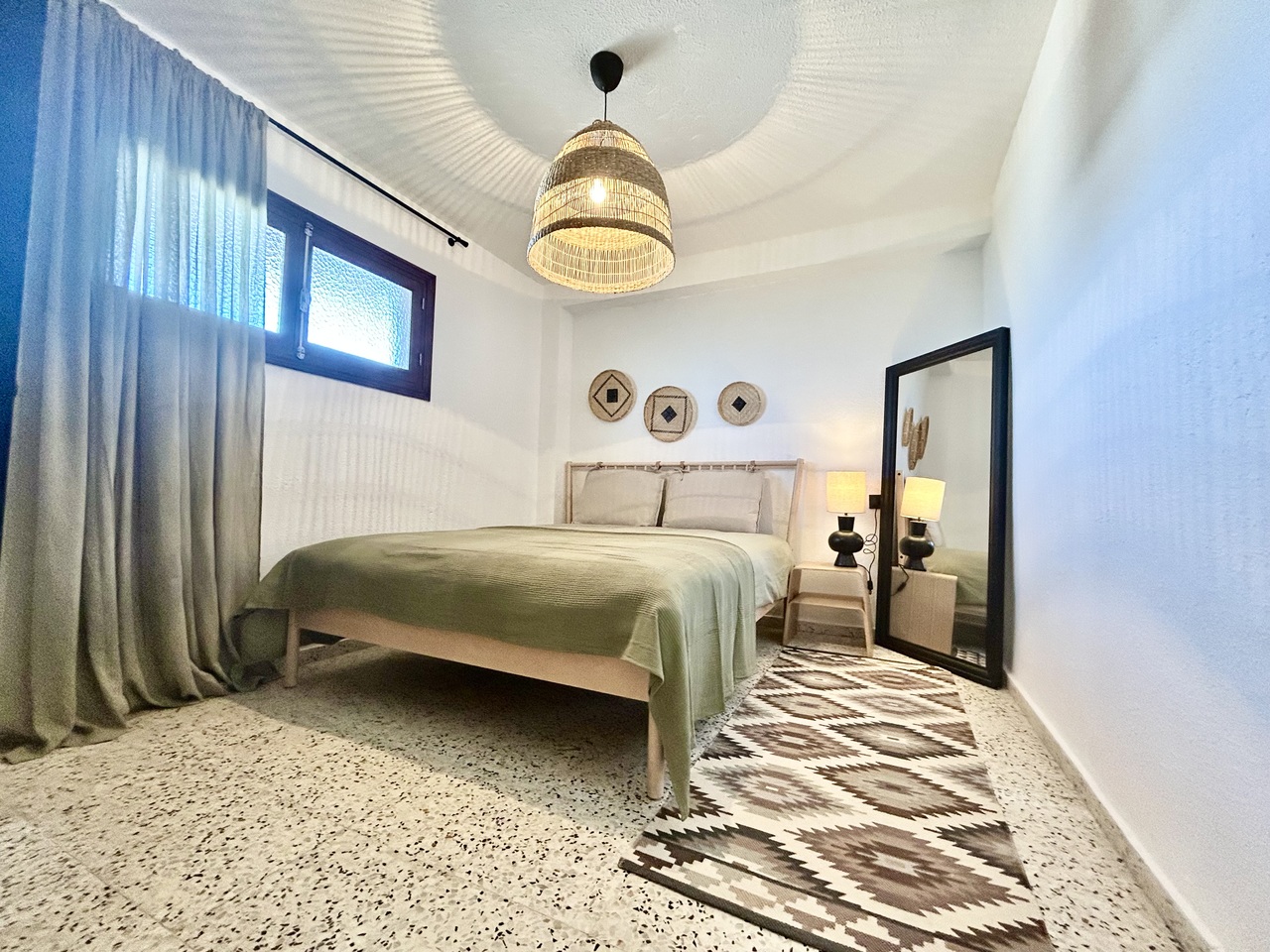 Pool area in apartment for sale in Guardamar del Segura