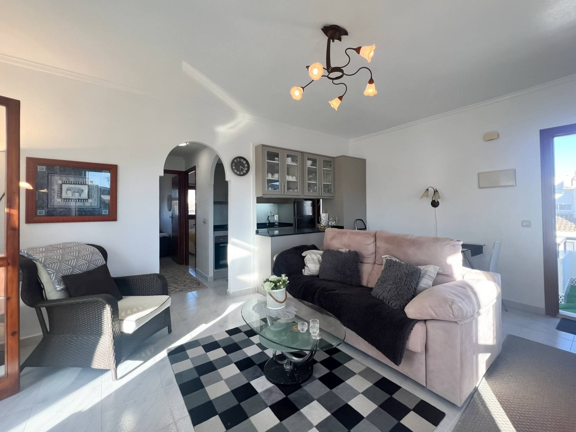 Terrace in bungalow for sale in Torrevieja