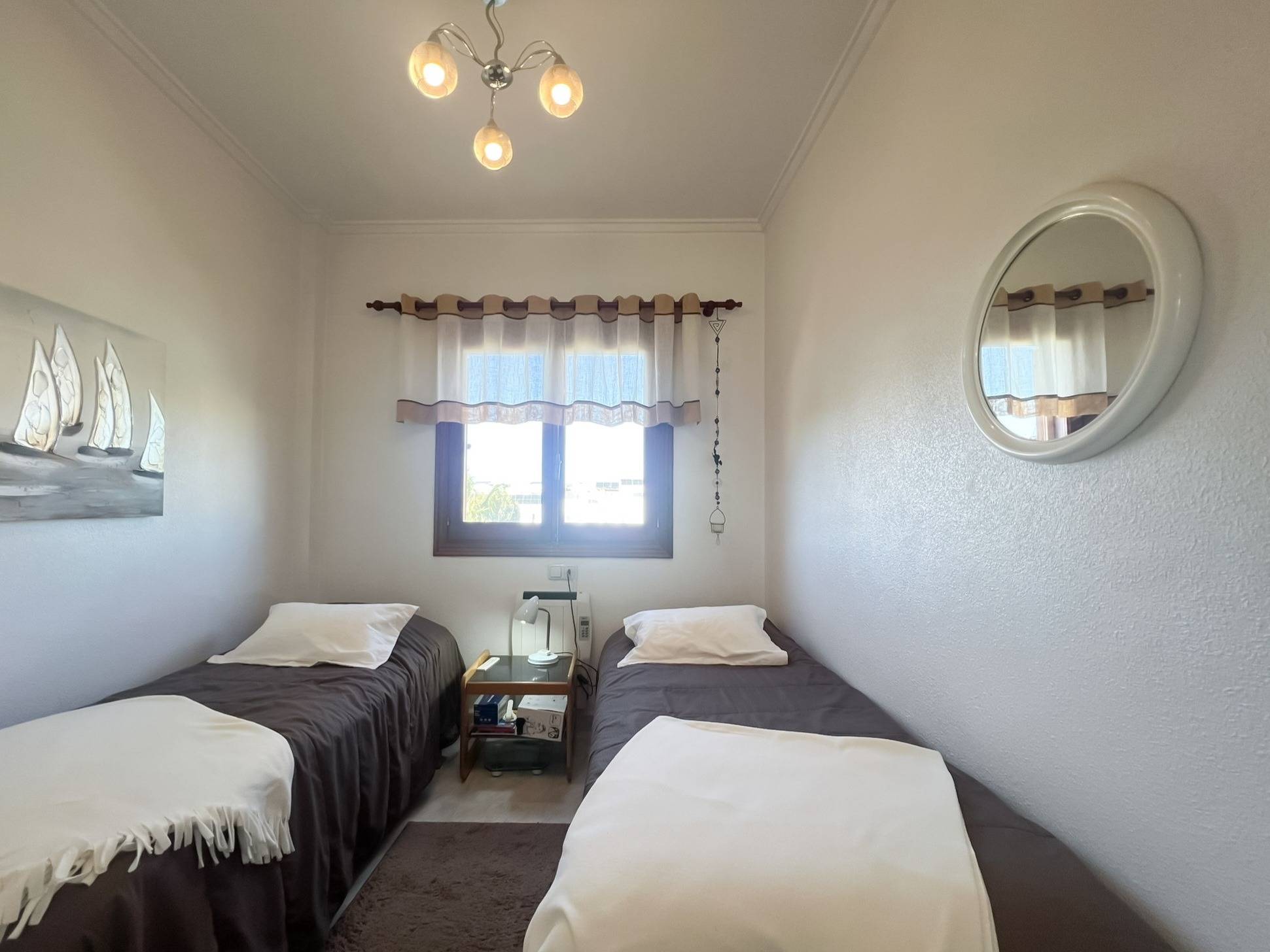 Bedroom in bungalow for sale in Torrevieja