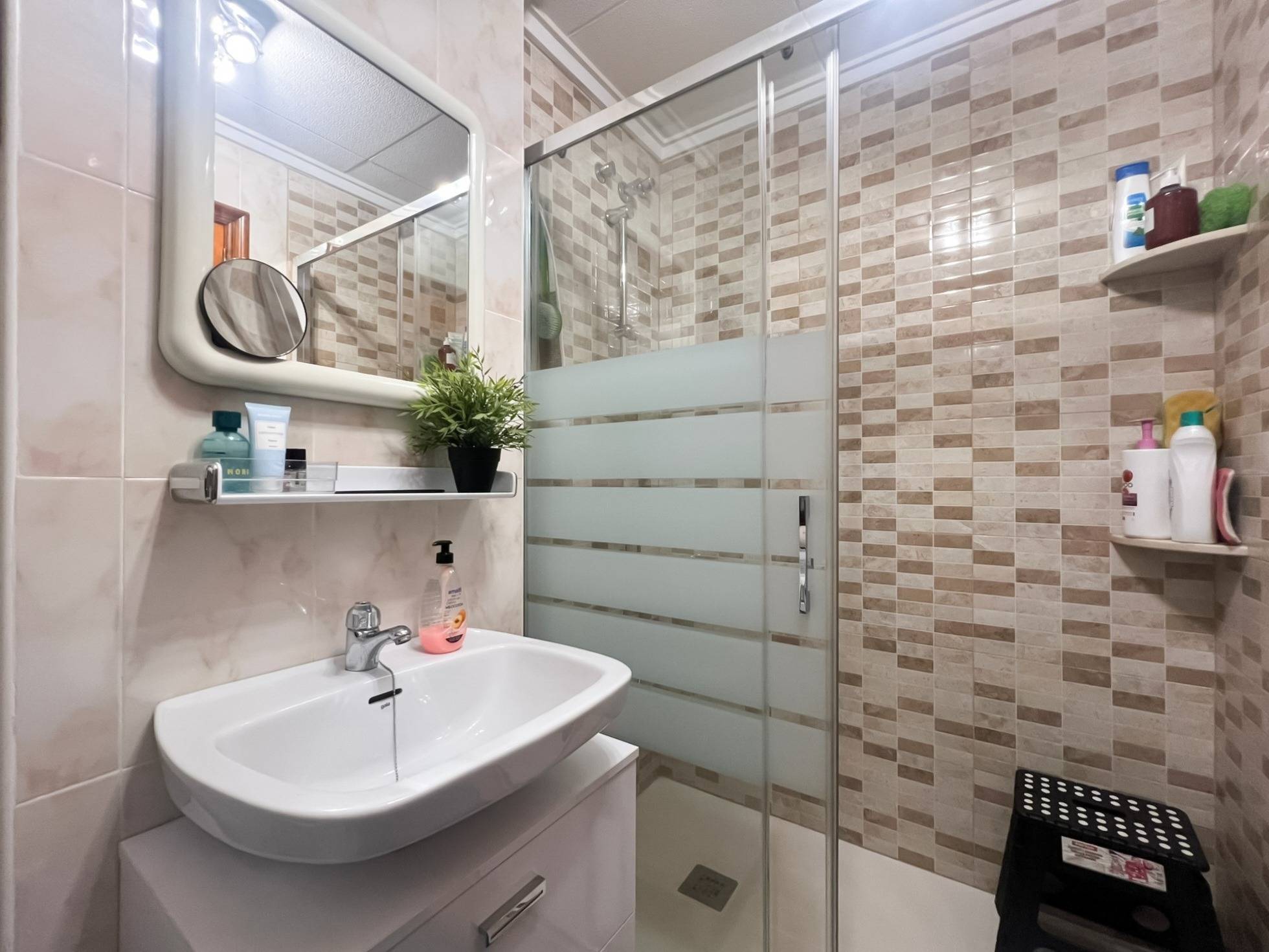 Master bedroom in bungalow for sale in Torrevieja