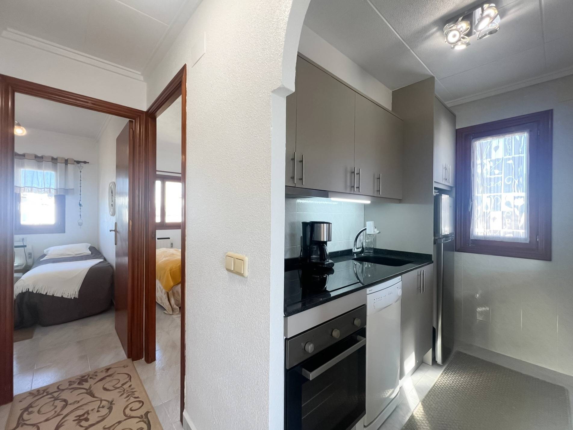 Terrace in bungalow for sale in Torrevieja