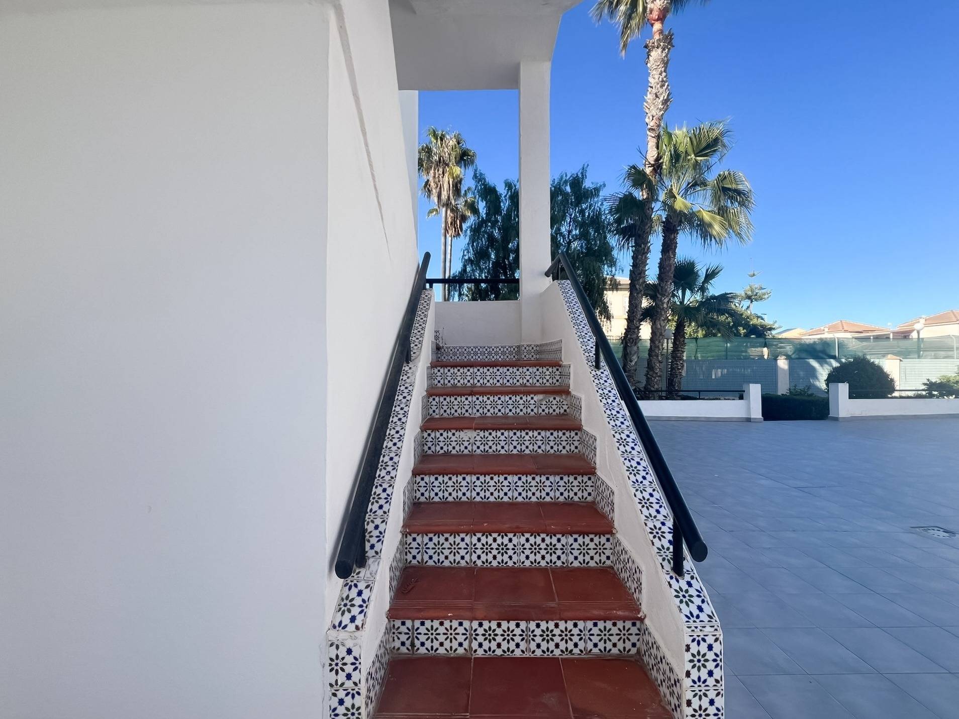 Garden in bungalow for sale in Torrevieja