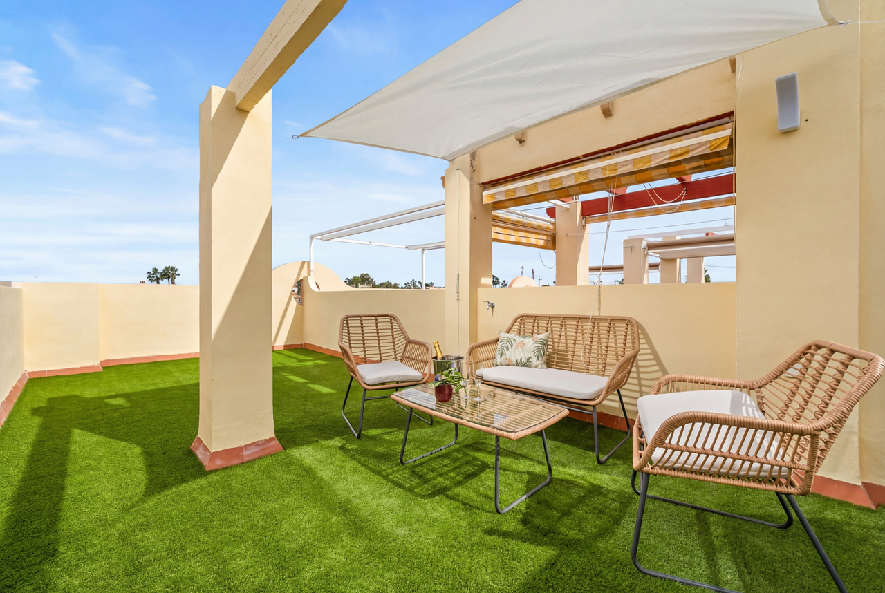 Dining area in terraced for sale in La Florida