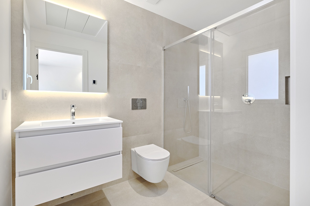 Garden in villa for sale in Orihuela Costa