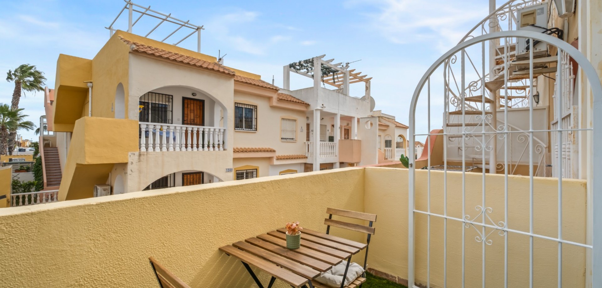 Terrace in terraced for sale in Orihuela Costa
