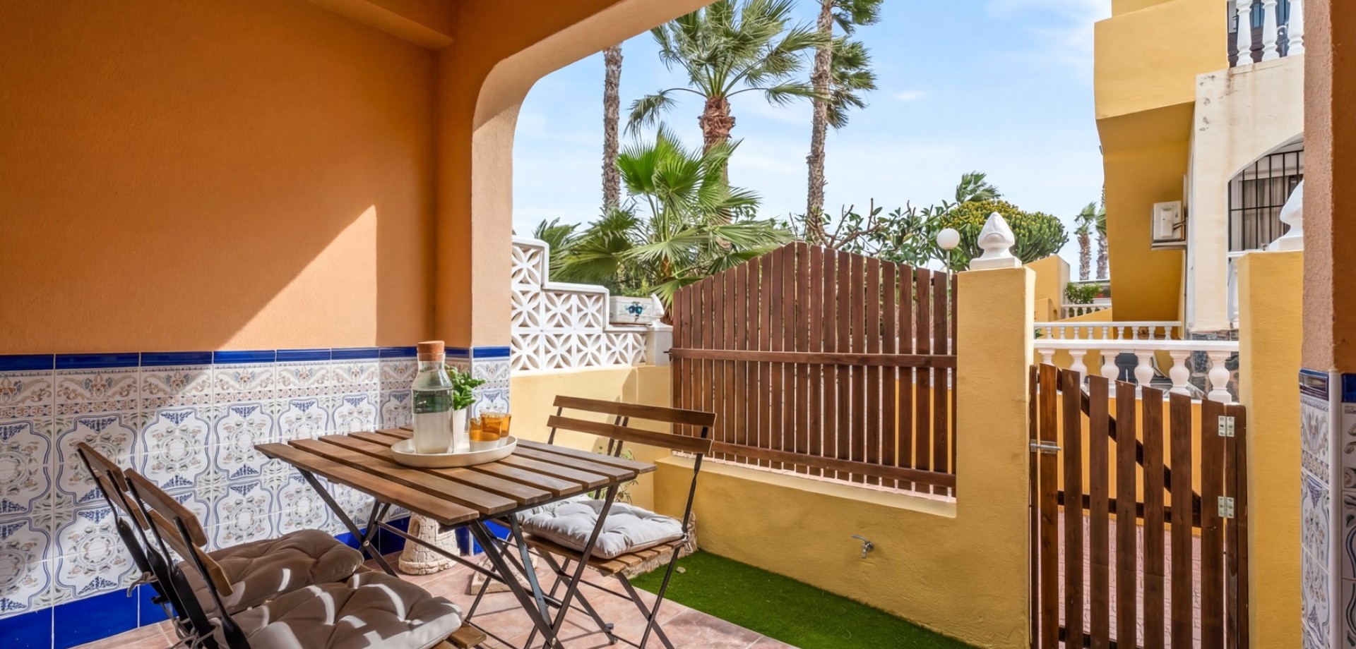 Garden in terraced for sale in Orihuela Costa
