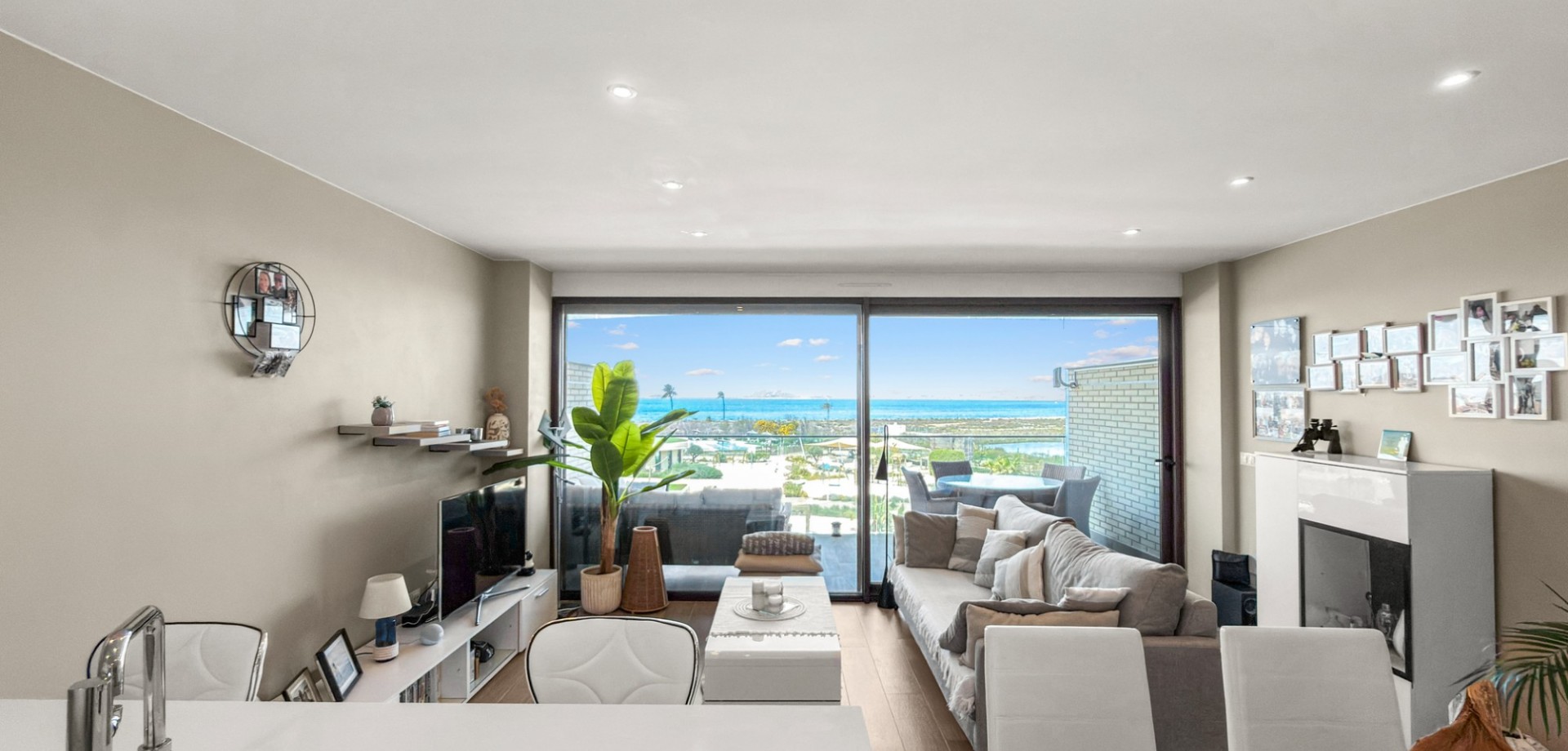 Exterior view in apartment for sale in Cartagena
