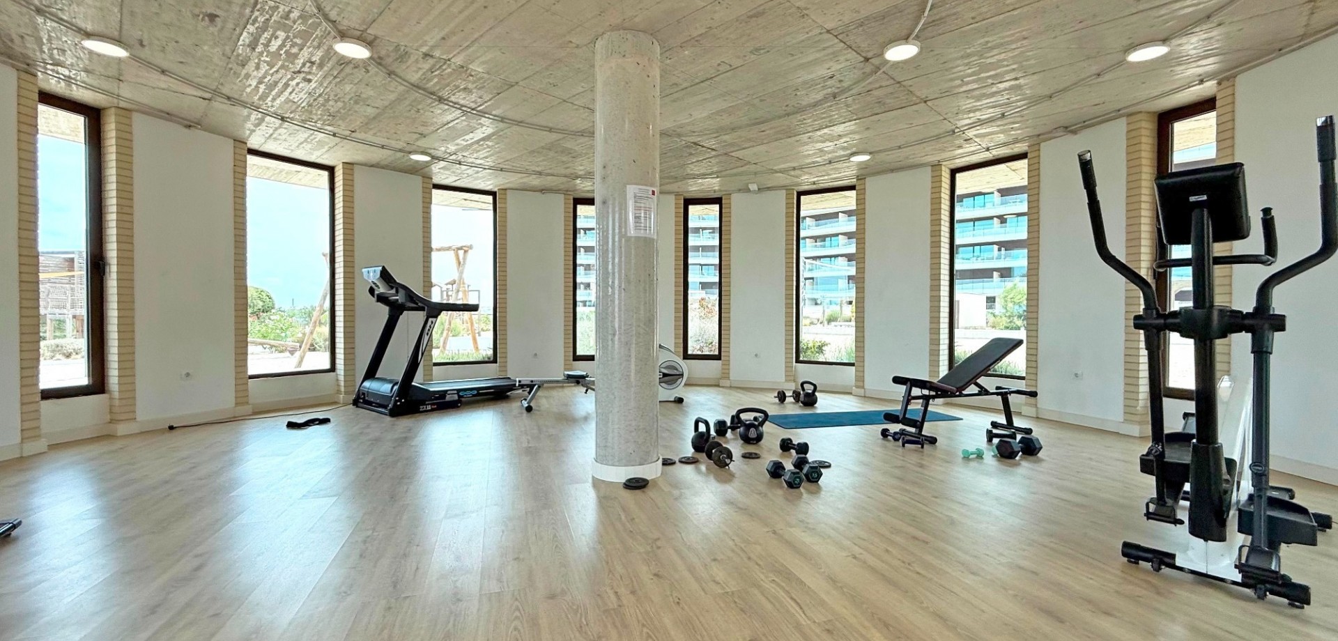 Living room in apartment for sale in Cartagena