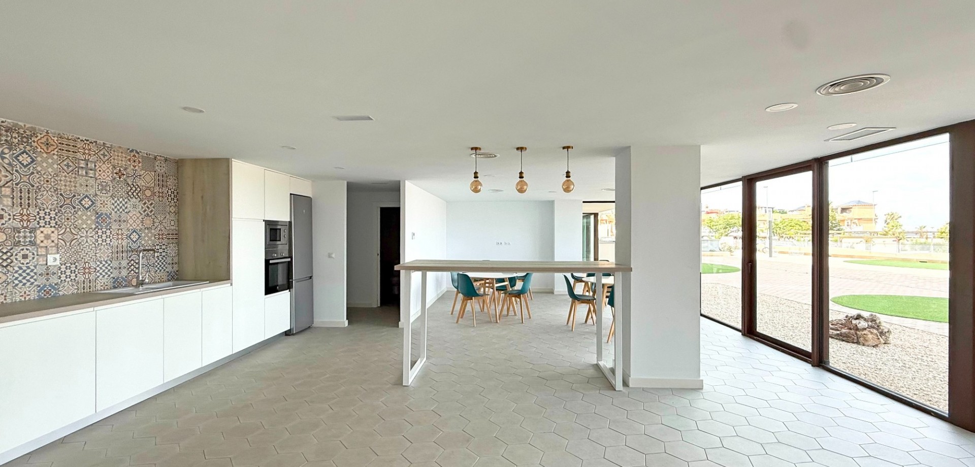 Master bedroom in apartment for sale in Cartagena