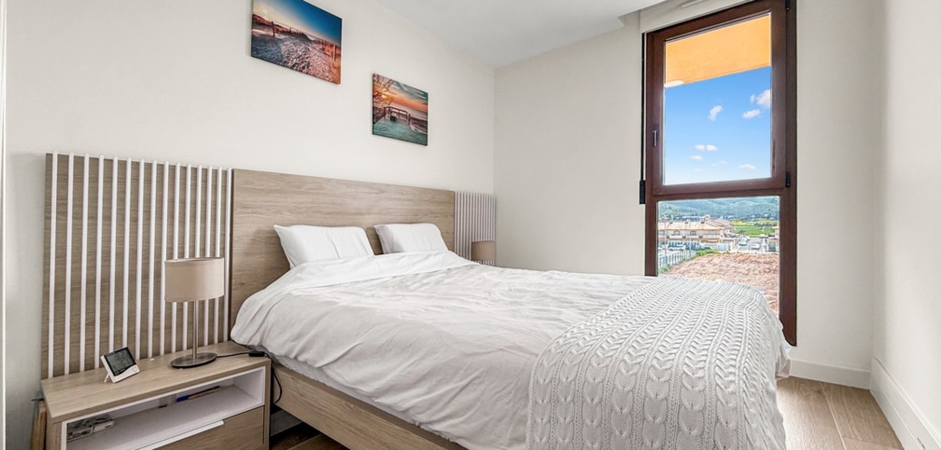 Bedroom in apartment for sale in Cartagena