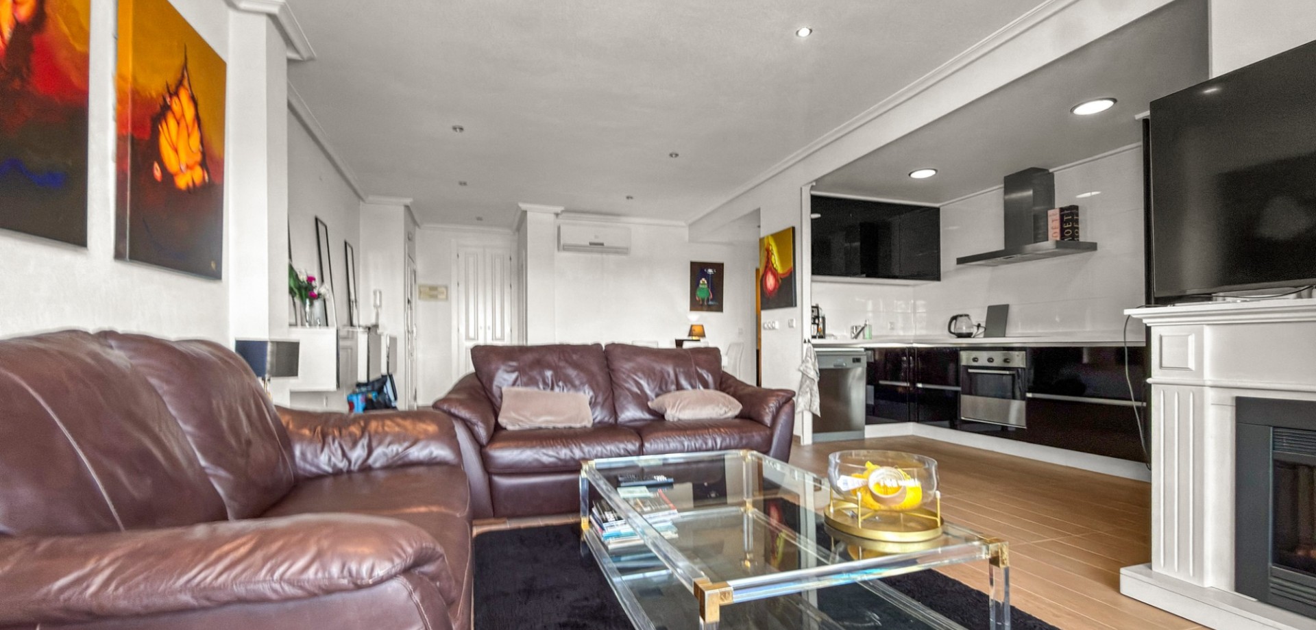 Garden in apartment for sale in Orihuela Costa