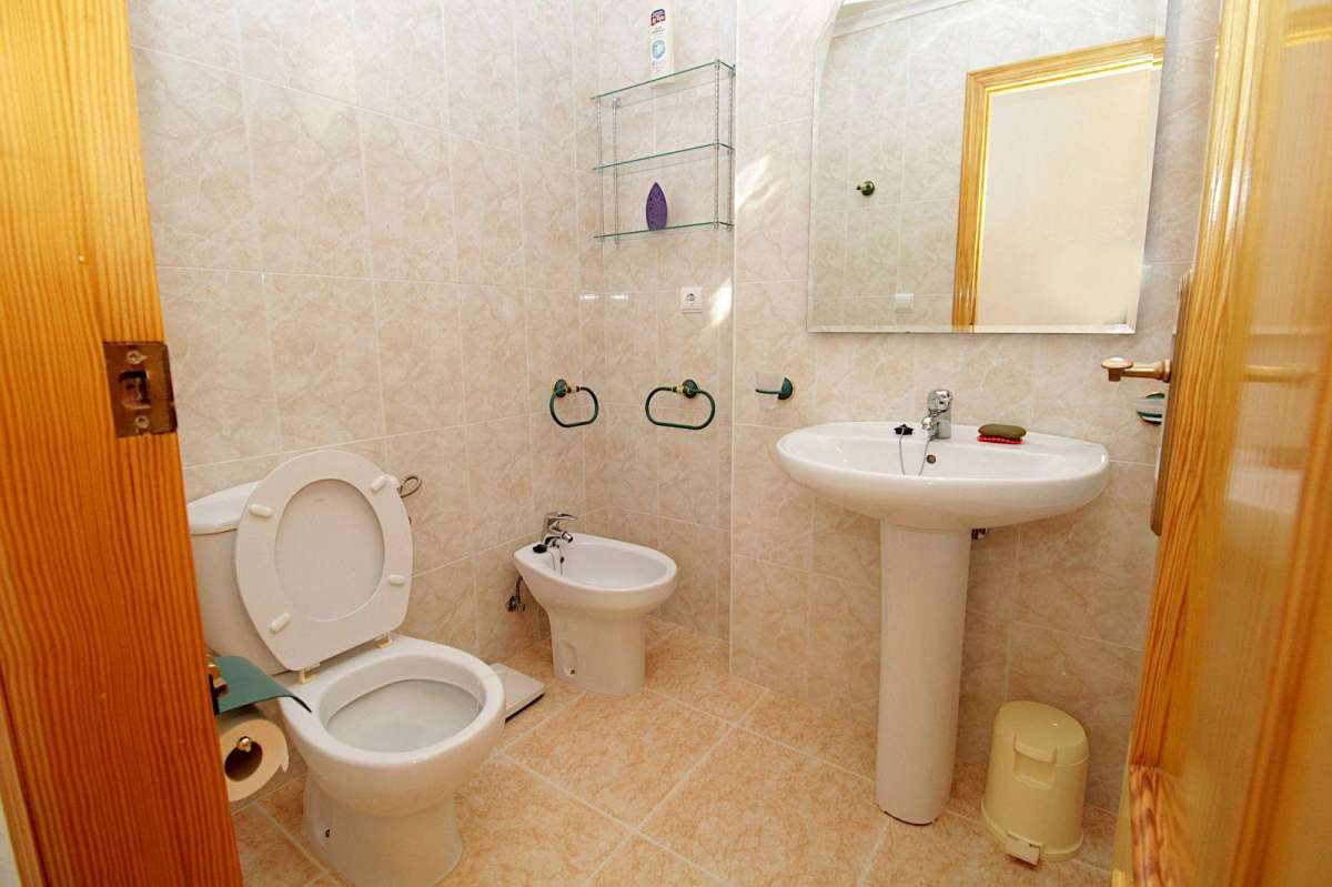Master bedroom in apartment for sale in Torrevieja