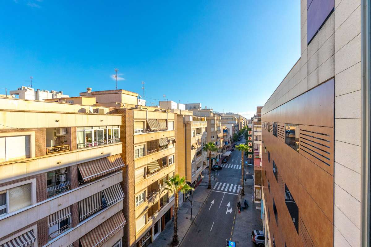 Pool area in apartment for sale in Torrevieja