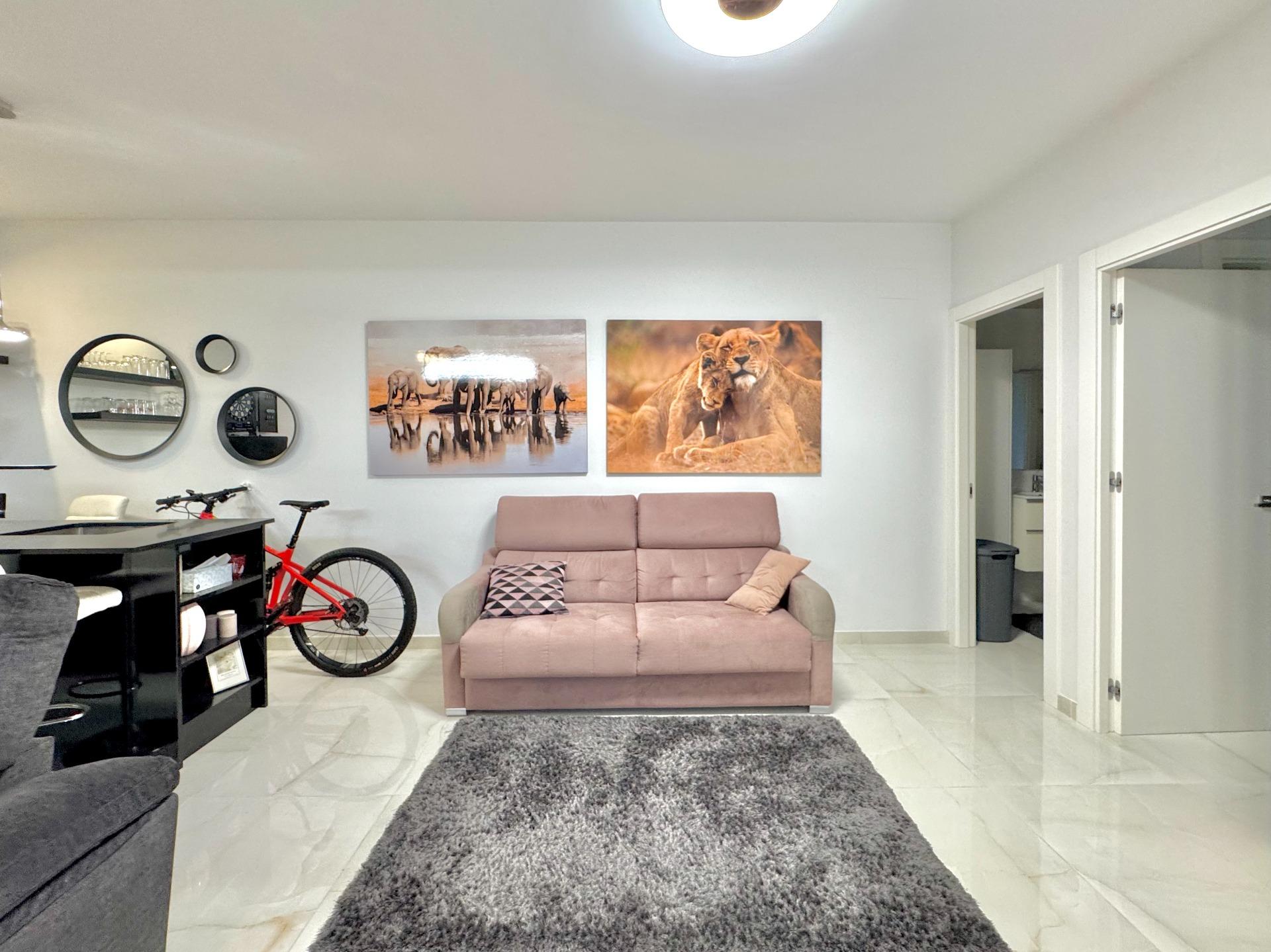 Bathroom in villa for sale in Orihuela Costa