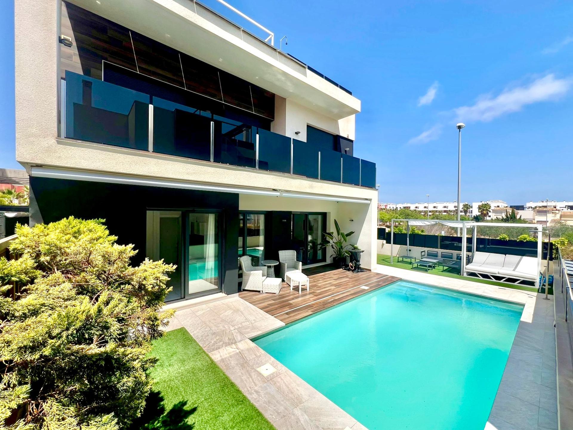 Pool area in villa for sale in Orihuela Costa
