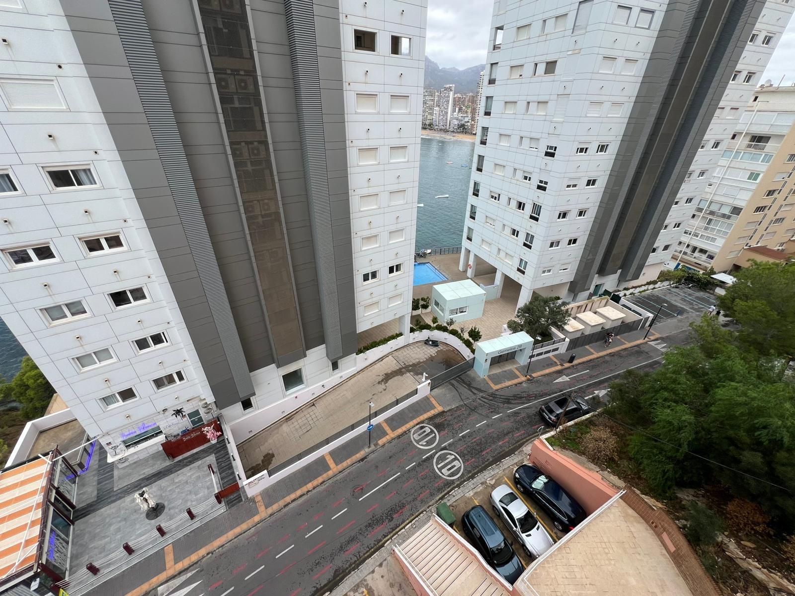 Master bedroom in apartment for sale in Benidorm