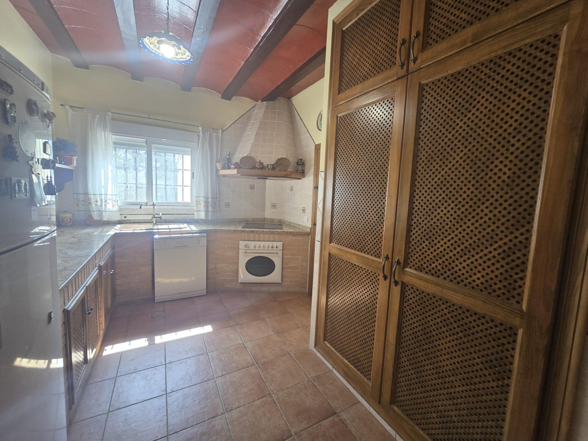 Bedroom in villa for sale in Murcia