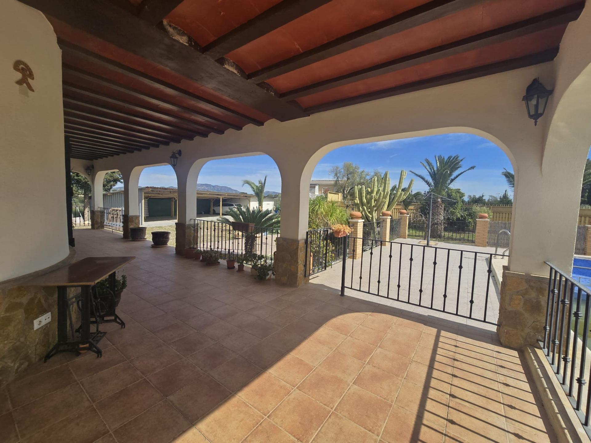 Garden in villa for sale in Murcia