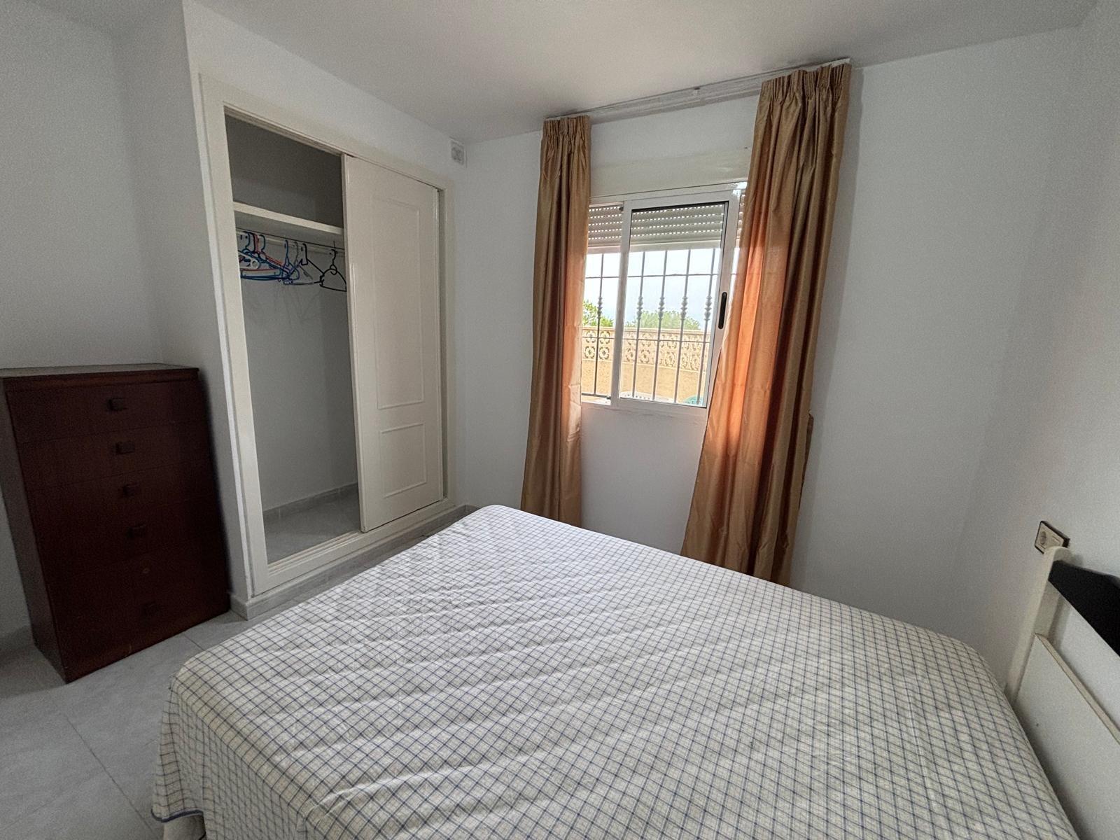 Bedroom in bungalow for sale in Torrevieja