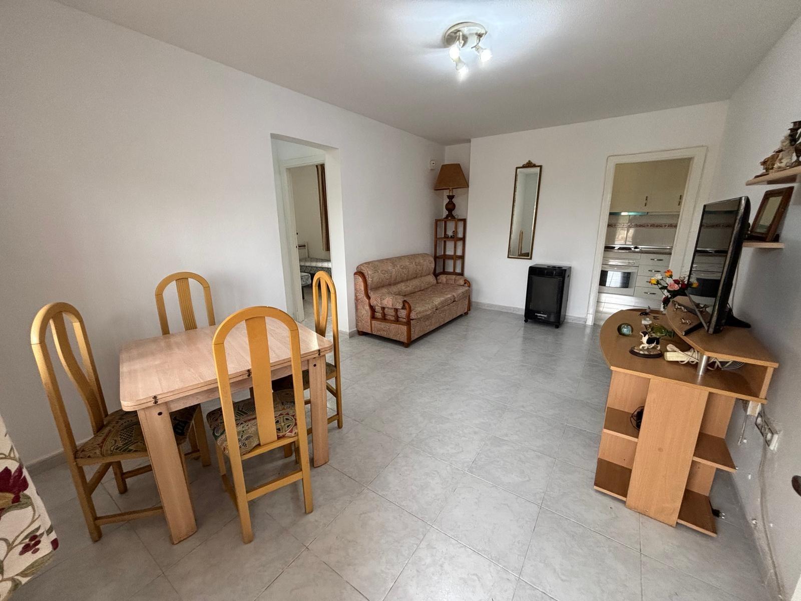 Dining area in bungalow for sale in Torrevieja