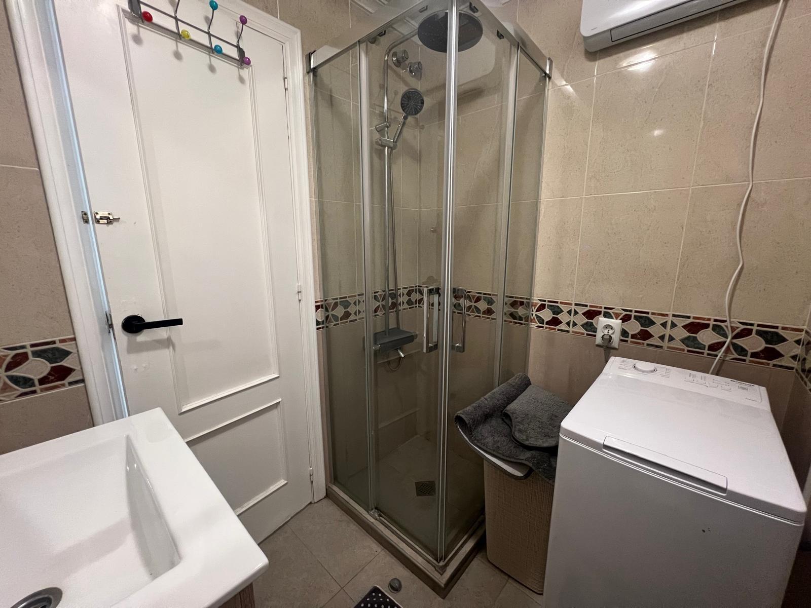 Pool area in apartment for sale in Torrevieja