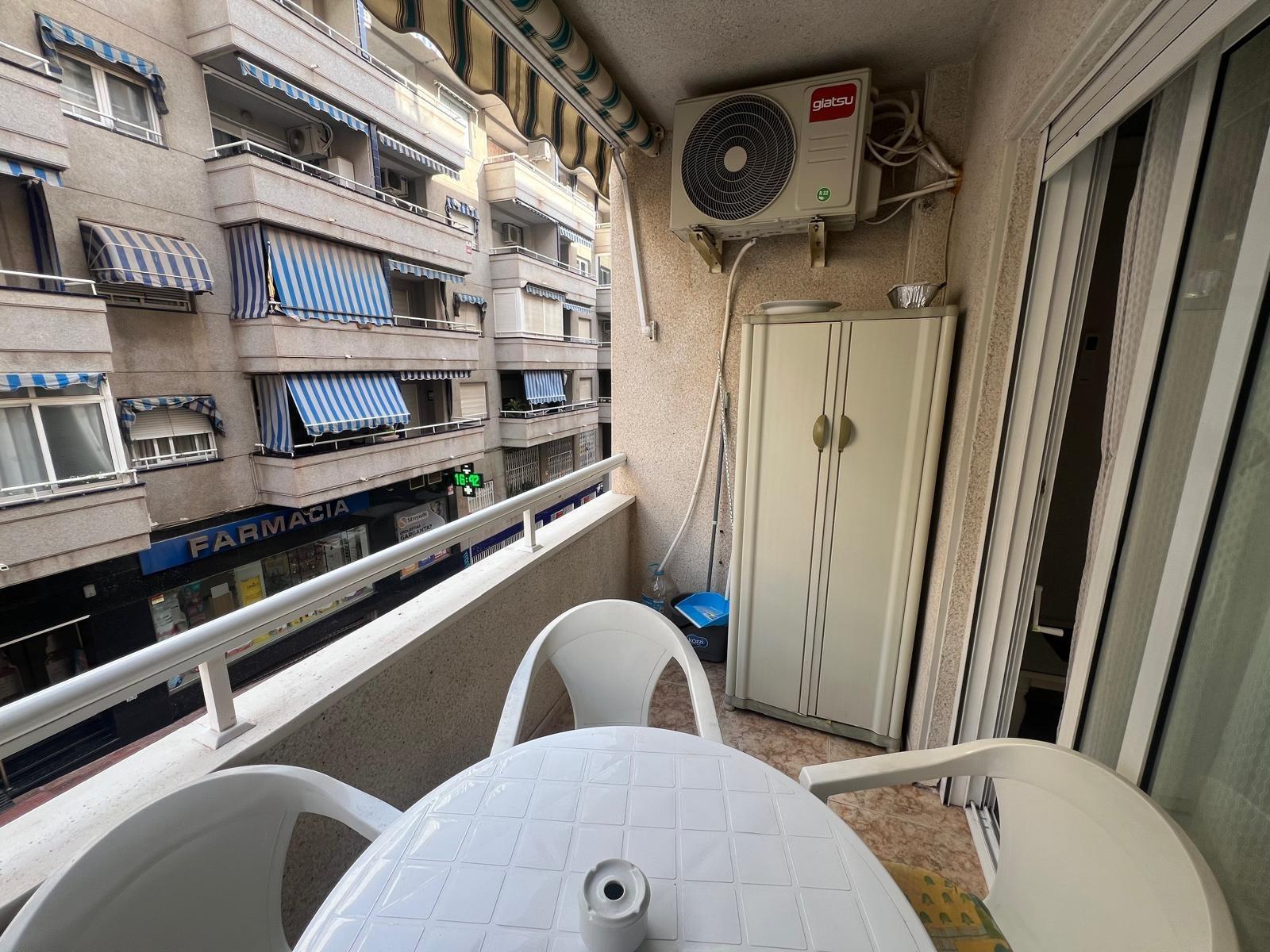 Living room in apartment for sale in Torrevieja