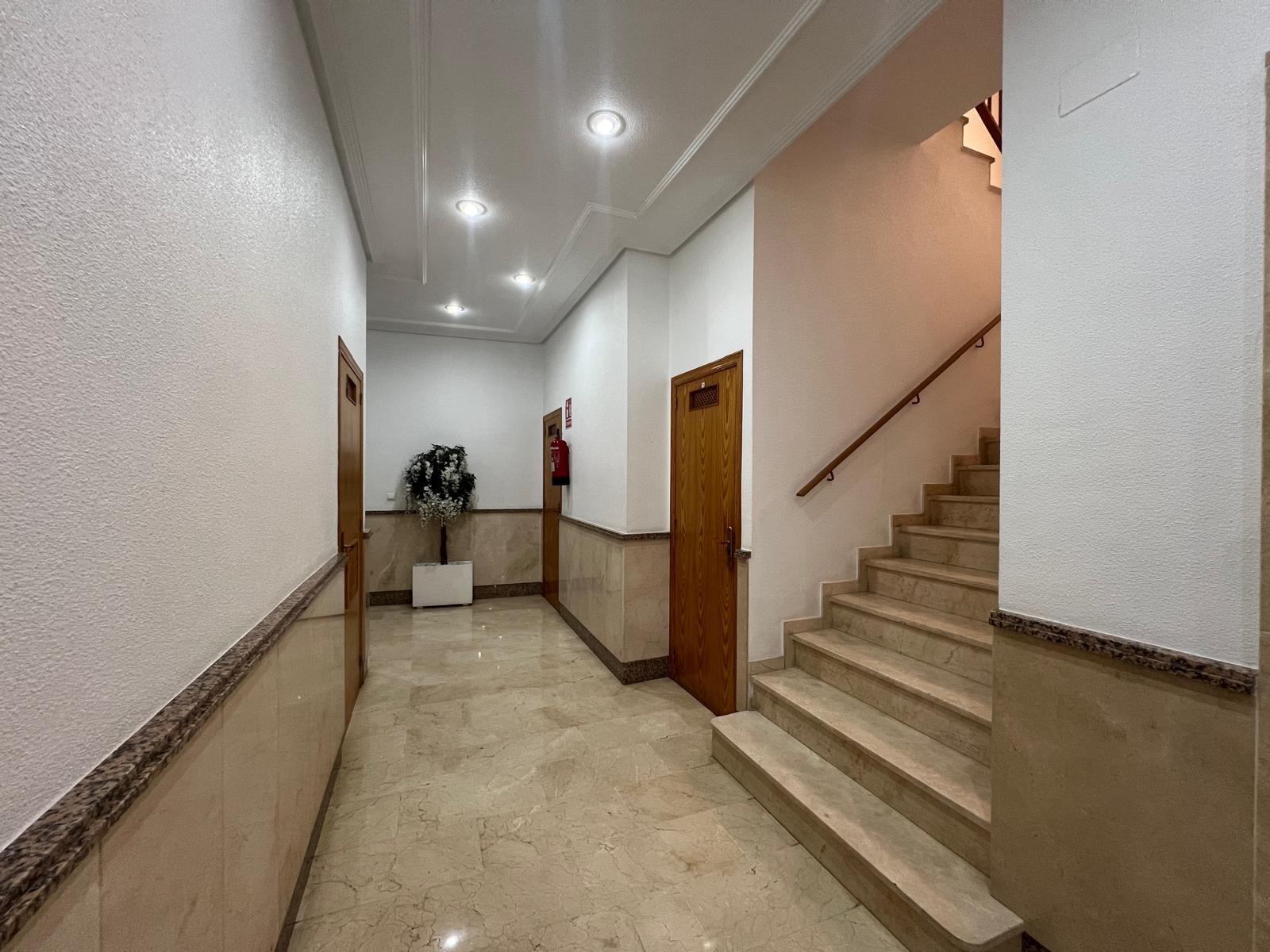 Terrace in apartment for sale in Torrevieja