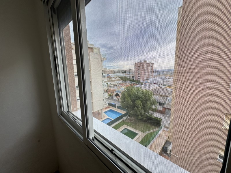 Master bedroom in apartment for sale in Torrevieja