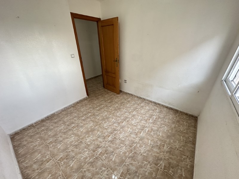 Bathroom in apartment for sale in Torrevieja