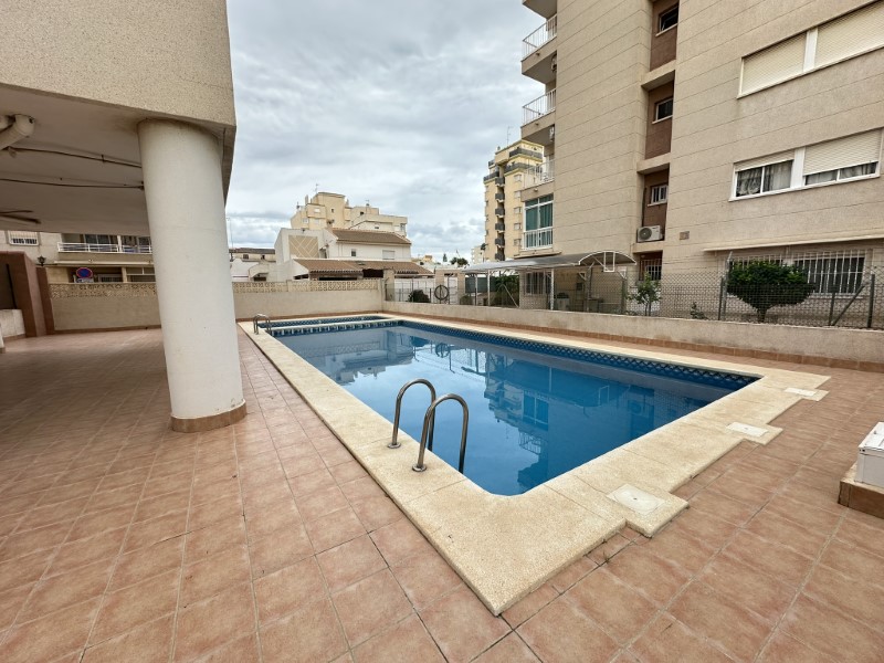 Garden in apartment for sale in Torrevieja