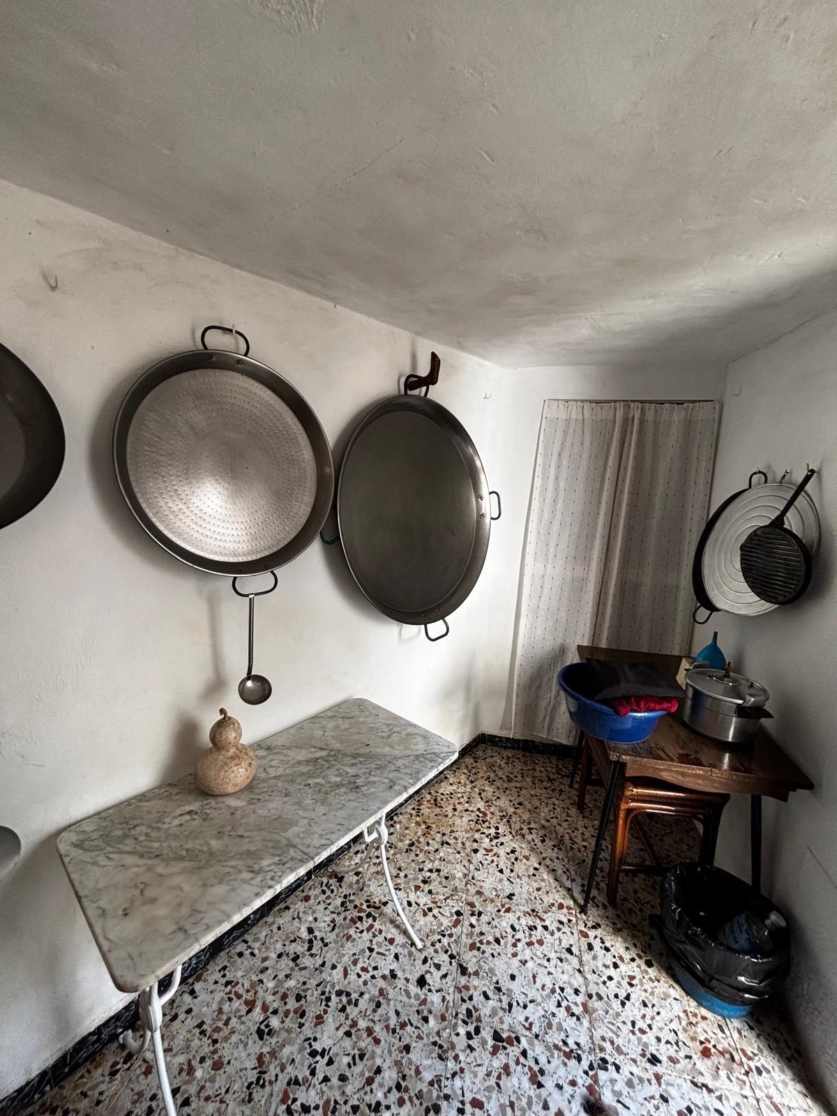 Dining area in finca for sale in Benejuzar