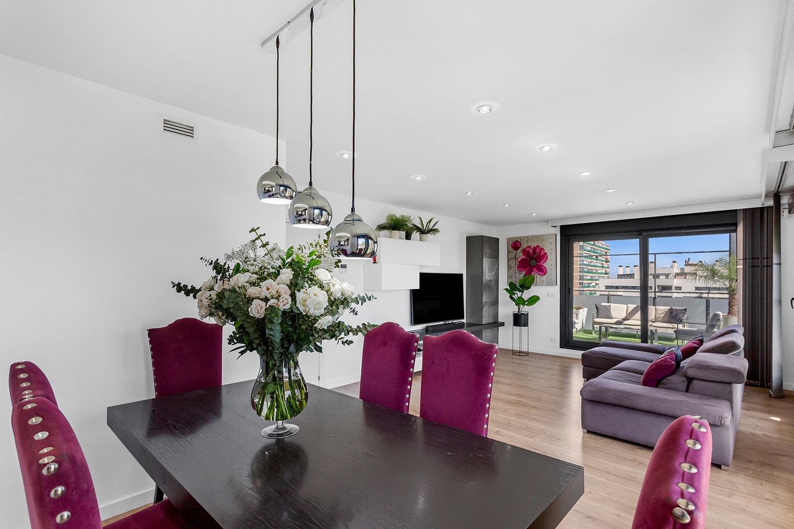 Living room in penthouse for sale in Alicante