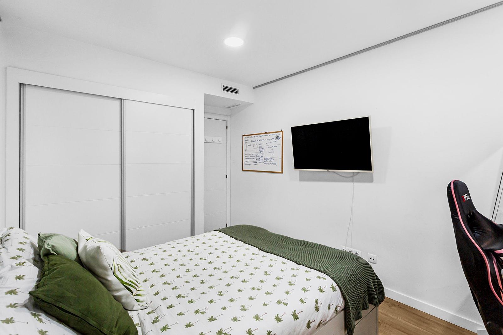 Exterior view in penthouse for sale in Alicante