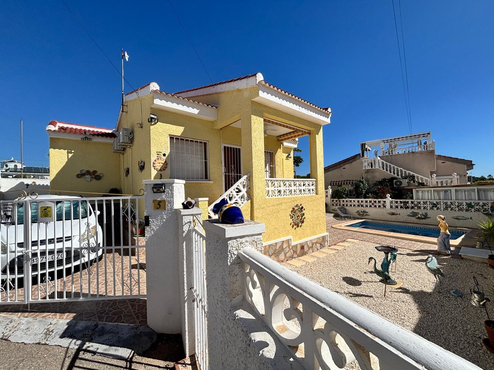 Exterior view in villa for sale in Ciudad Quesada