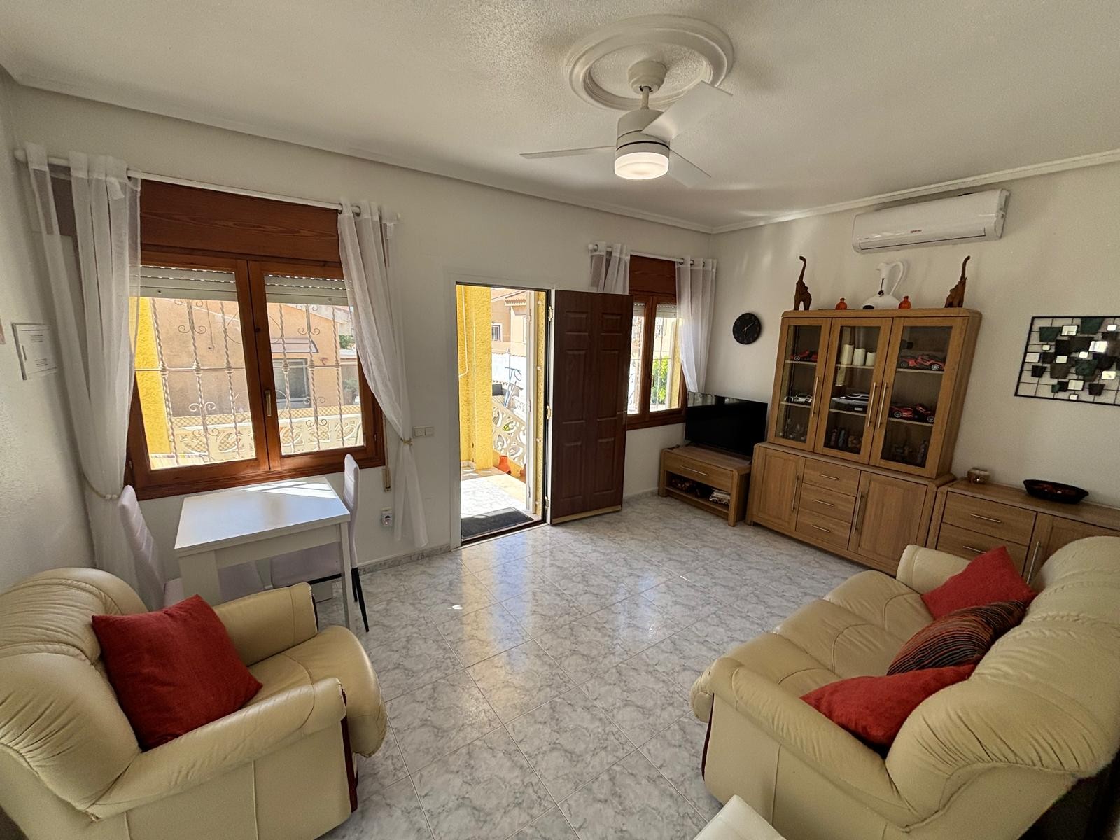 Master bedroom in villa for sale in Ciudad Quesada