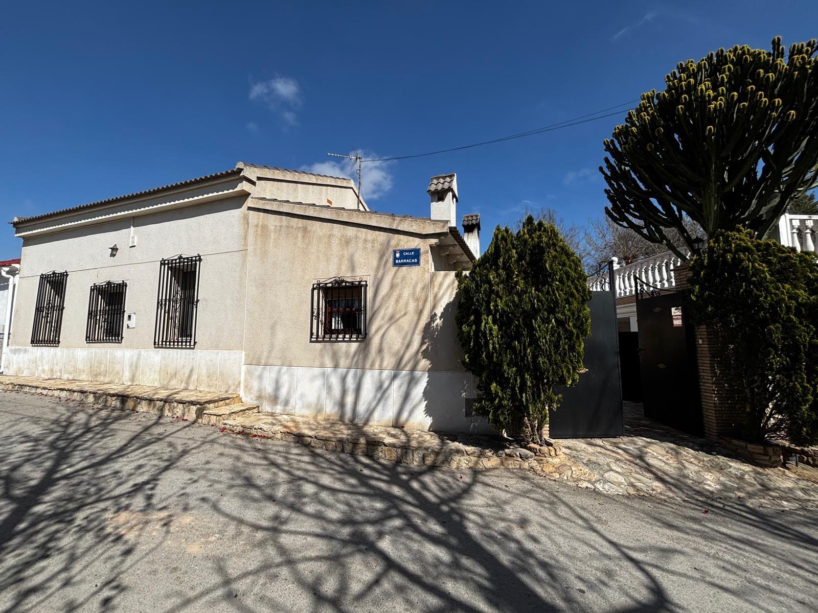 Exterior view in terraced for sale in Benejuzar